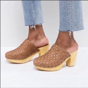 EUC Free People Adelaide Braided Clog 
Size 38